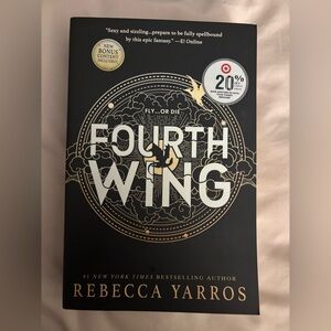Black and Gold 'Fourth Wing' Book📖🐉🖤